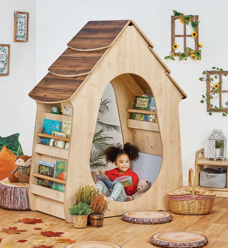 Enchanted Reading Nook  - The Ministry of Outdoor Education