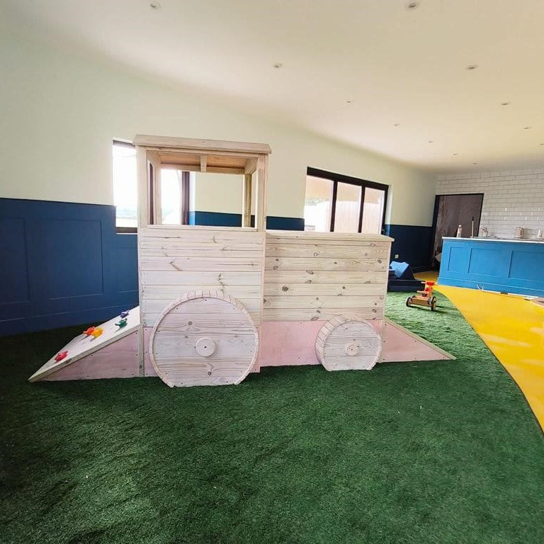 Giant Tractor with Slide