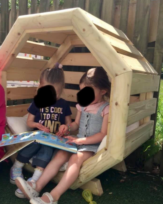 Reading Pod & Activity Den - XL (with Seat)